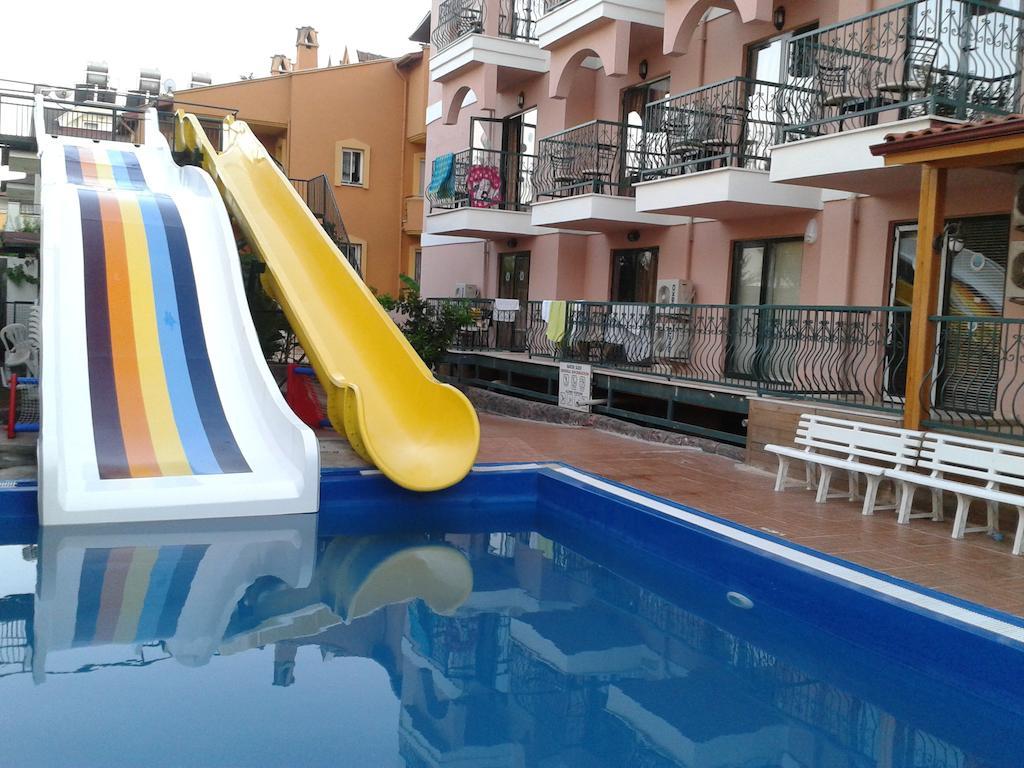 Club Chicago Hotel Marmaris Eksteriør billede