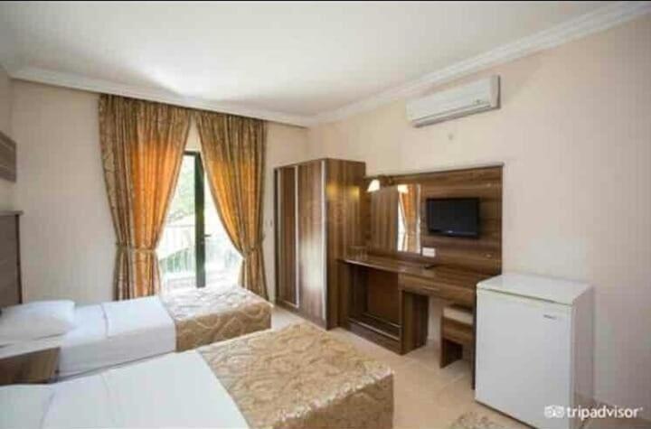 Club Chicago Hotel Marmaris Eksteriør billede