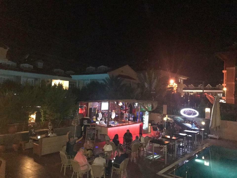 Club Chicago Hotel Marmaris Eksteriør billede