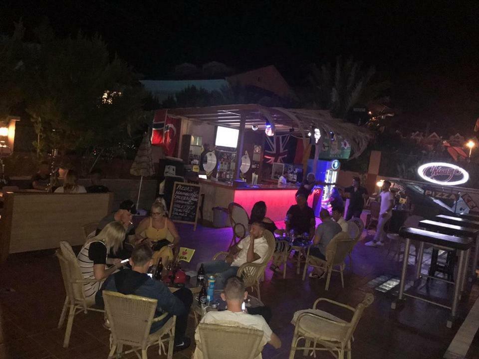 Club Chicago Hotel Marmaris Eksteriør billede